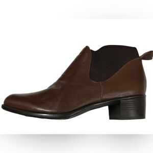 Munro  Brown Shari Ankle Bootie Size 7.5